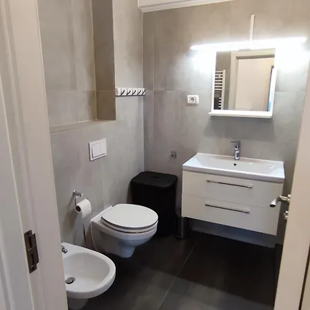 Frontline Lägenhet